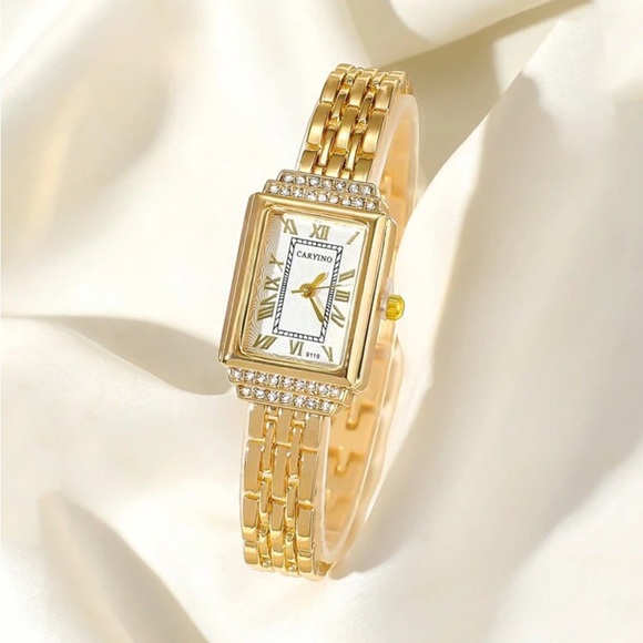 Stylish Women’s Watch